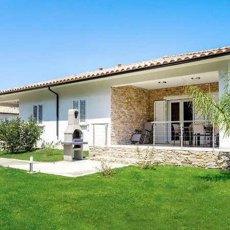 A Suara-2 By Interhome * Ghisonaccia
